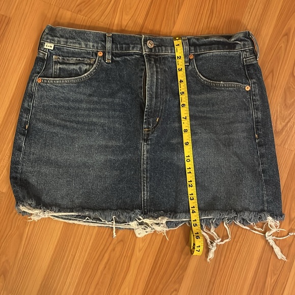 CITIZENS OF HUMANITY Beatnik Denim Mini Skirt. Size 30. Colour: Idlewild - Picture 7 of 10